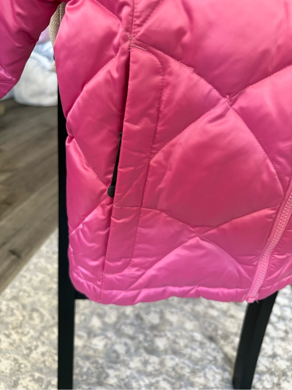 NWOT The North Face Barbie Pink Goose Down Puffer Ski Jacket XS Chevron Quilted - Picture 8 of 10